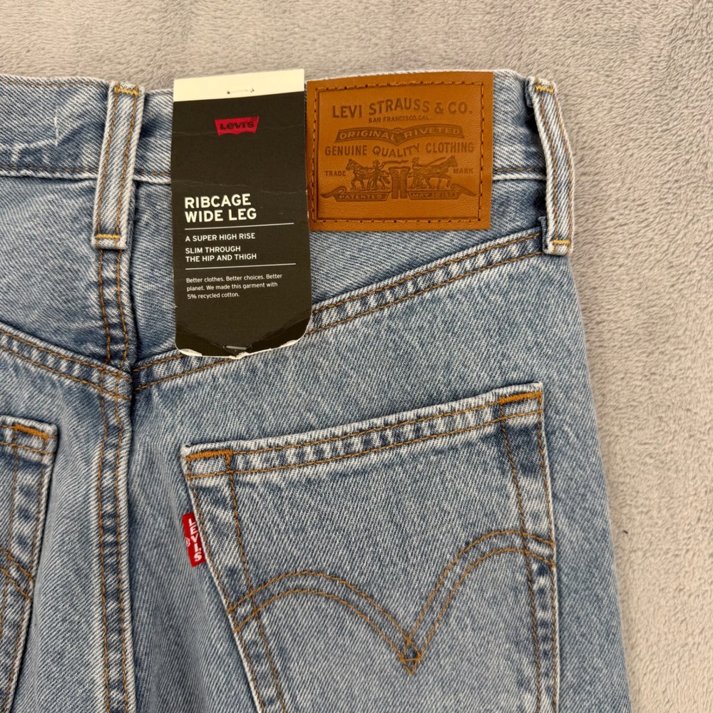Levis Premium Ribcage Wide Leg Jeans High Rise Women's Size W 23 x L 32 - Picture 13 of 14